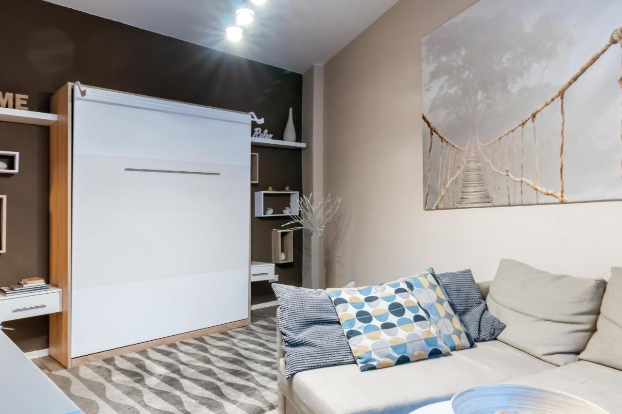 Upmarket Studio With Balcony In Friedrichshain Διαμέρισμα Βερολίνο Εξωτερικό φωτογραφία